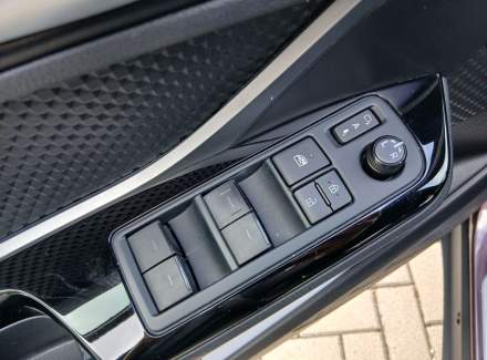 Toyota - C-HR