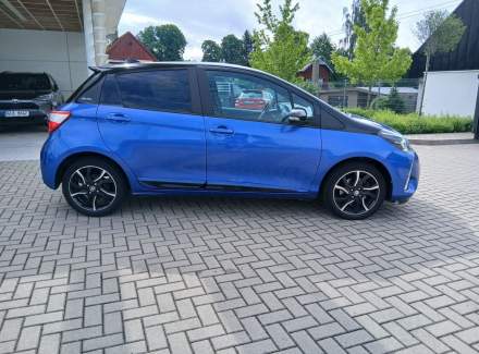 Toyota - Yaris