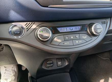 Toyota - Yaris