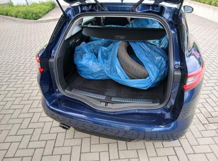 Renault - Megane