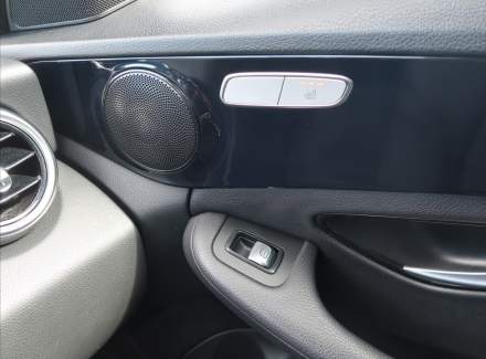 Mercedes-Benz - C-class