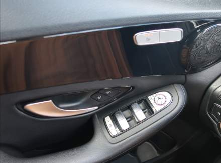 Mercedes-Benz - C-class