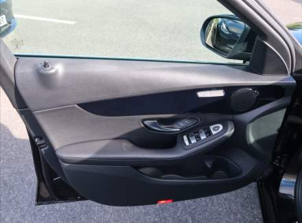 Mercedes-Benz - C-class