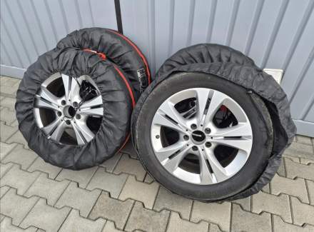Mercedes-Benz - C-class