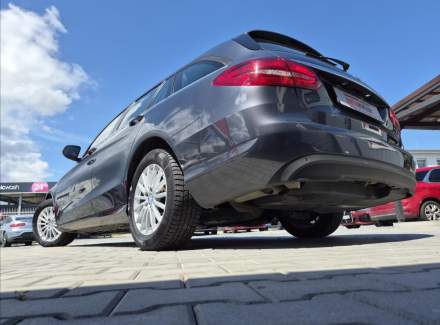 Mercedes-Benz - C-class