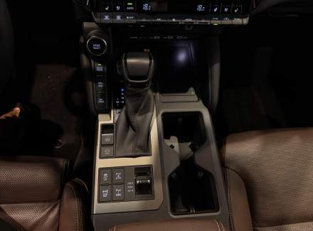 Toyota - Land Cruiser