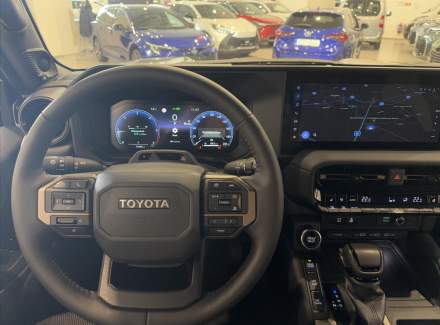 Toyota - Land Cruiser