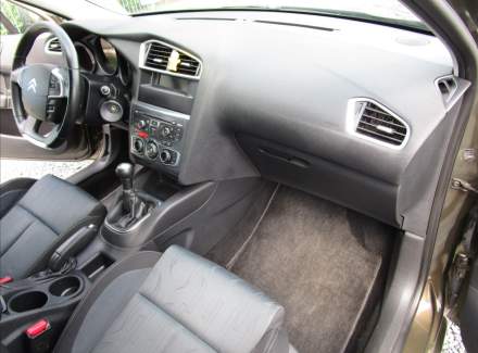 Citroën - C4