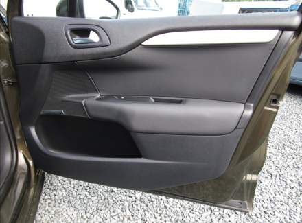Citroën - C4