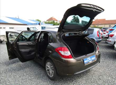 Citroën - C4
