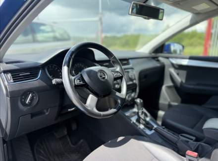 Škoda - Octavia