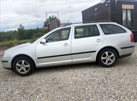 Škoda - Octavia