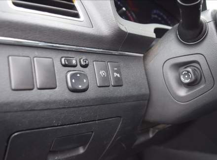 Toyota - Avensis