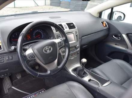 Toyota - Avensis