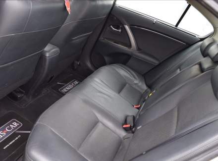 Toyota - Avensis