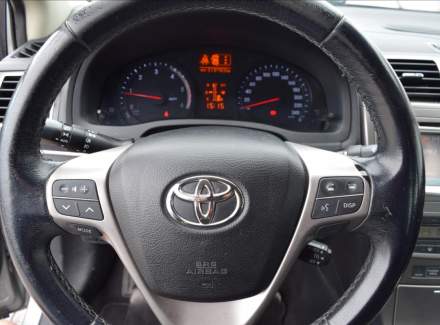 Toyota - Avensis
