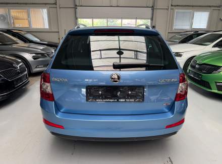 Škoda - Octavia
