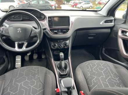 Peugeot - 2008