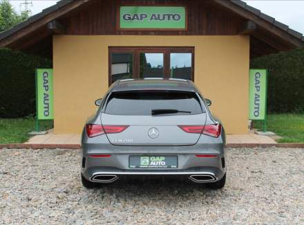 Mercedes-Benz - CLA