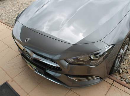Mercedes-Benz - CLA