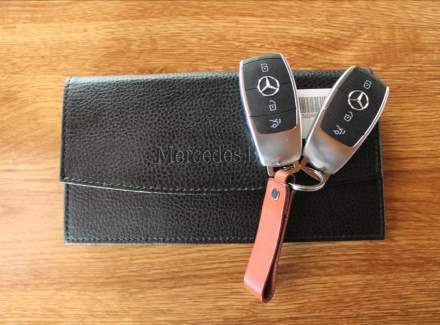 Mercedes-Benz - CLA