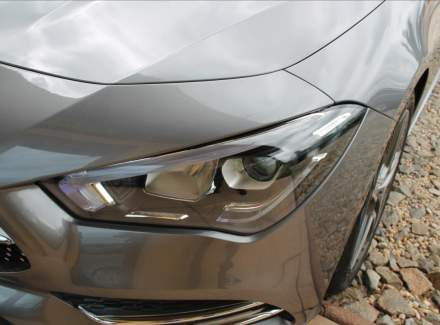 Mercedes-Benz - CLA