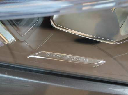 Mercedes-Benz - CLA
