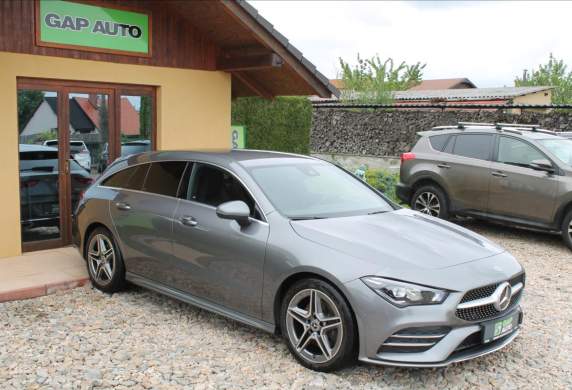 Mercedes-Benz - CLA