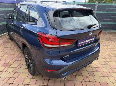 BMW - X1