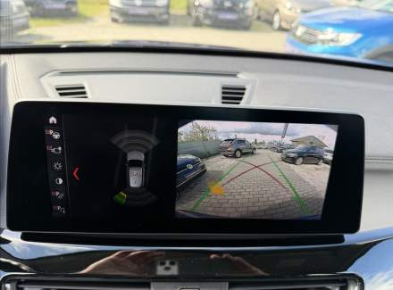 BMW - X1