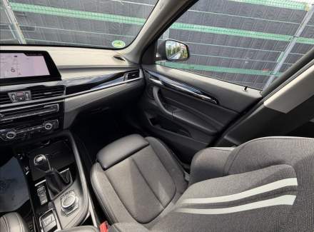 BMW - X1