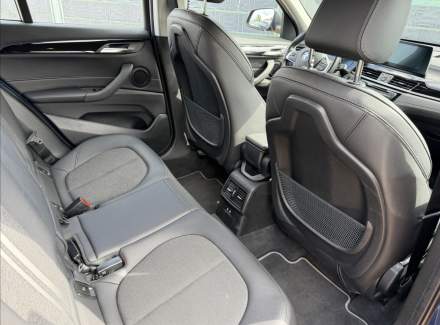 BMW - X1