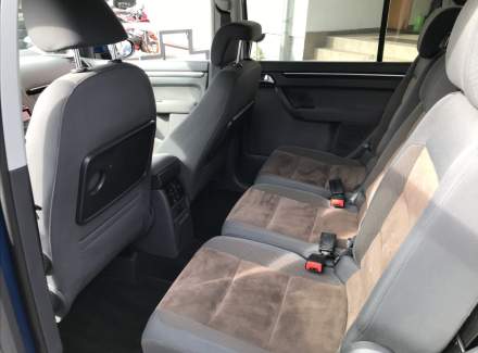 Volkswagen - Touran