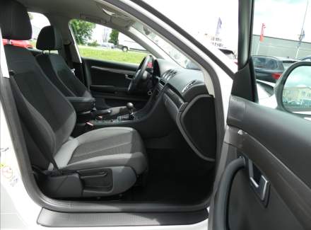Seat - Exeo