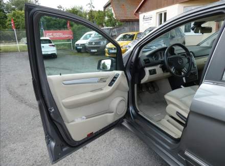 Mercedes-Benz - B-class