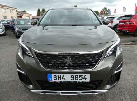 Peugeot - 5008
