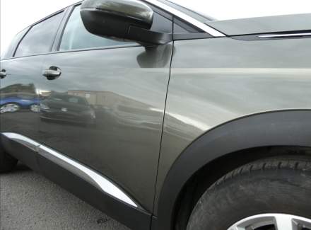 Peugeot - 5008