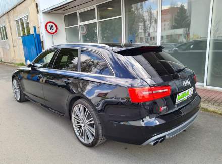 Audi - S6