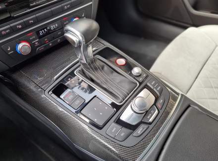 Audi - S6