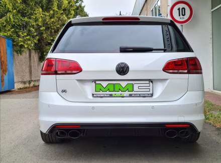 Volkswagen - Golf
