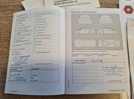 Volkswagen - Golf