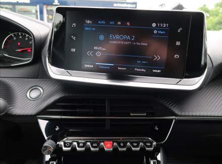 Peugeot - 2008