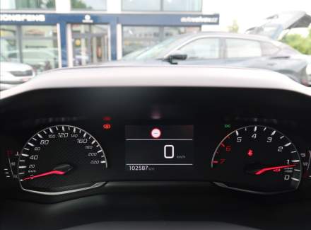 Peugeot - 2008