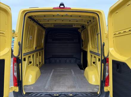 Mercedes-Benz - Sprinter