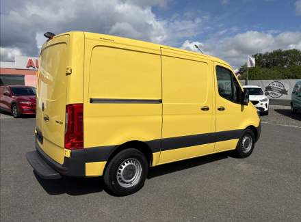 Mercedes-Benz - Sprinter