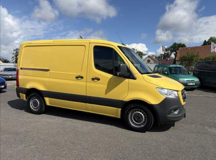 Mercedes-Benz - Sprinter