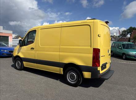Mercedes-Benz - Sprinter