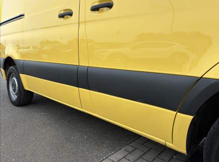 Mercedes-Benz - Sprinter