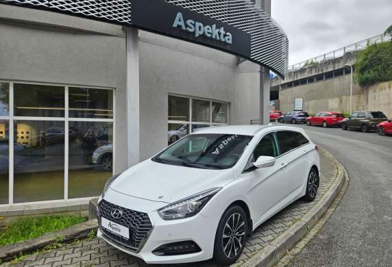 Hyundai - i40