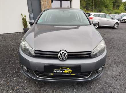 Volkswagen - Golf